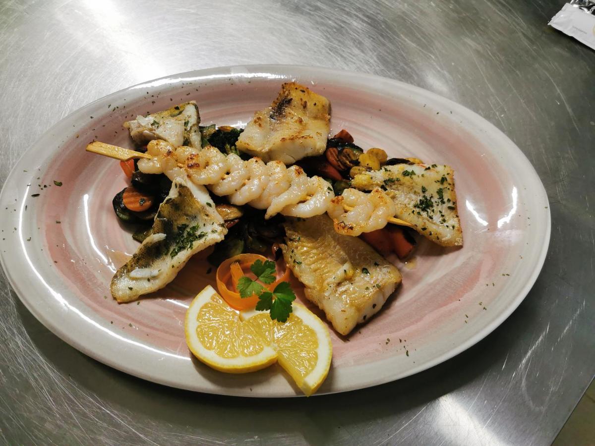 Pension Restaurant Luna Treis-Karden Bagian luar foto
