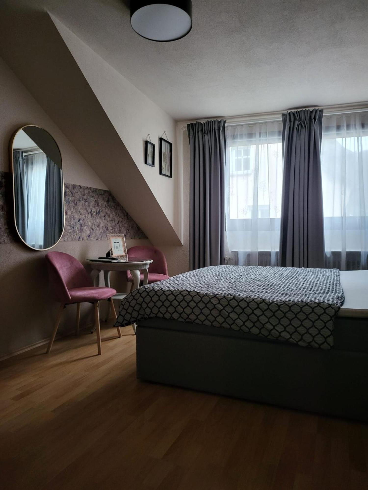 Pension Restaurant Luna Treis-Karden Bagian luar foto